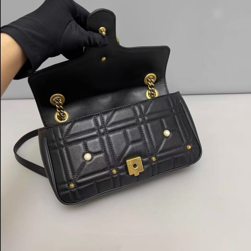 Gucci • Marmont 經典全皮珍珠卯釘包 中號-9
