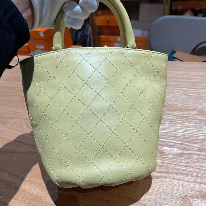 Chanel香奈兒小雞黃金鍊條水桶包-4