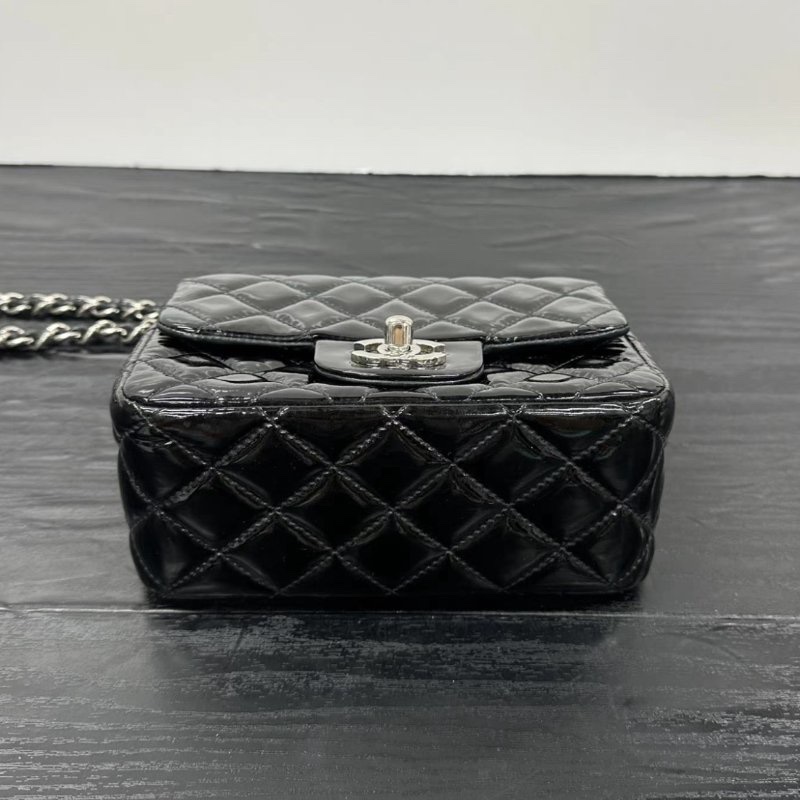 CHANEL 黑銀漆皮方胖子肩背斜背包 16*13*7.5 98新配件塵袋-3
