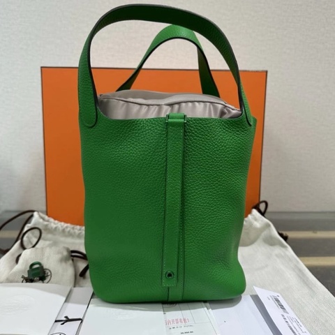 HERMES 竹子綠菜籃子22手提袋 22*22*18 99新配件:盒子塵袋鑰匙鎖購證