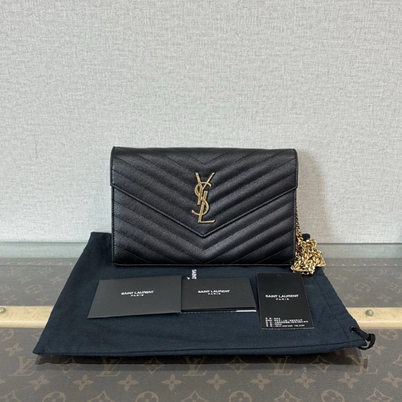 YSL 黑色金扣荔枝紋肩背斜背信封包 22*14*3 99新配件塵袋-0