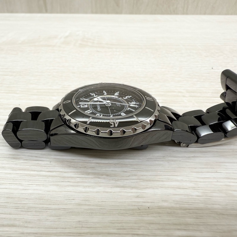 CHANEL黑色陶瓷石英錶J12 33mm/H0682-8