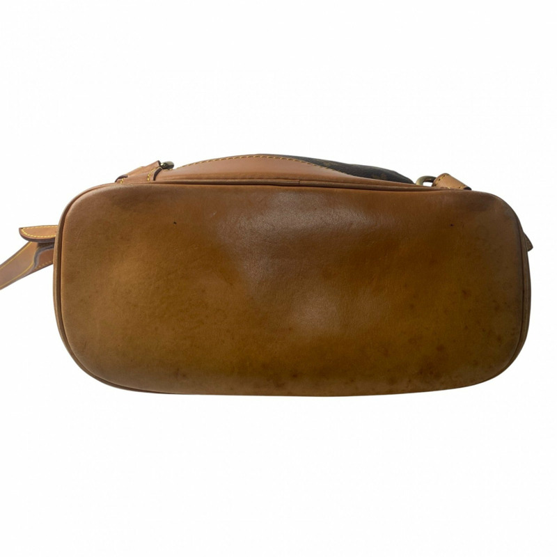 路易威登女士 Montsouris MM Monogram 雙肩包-4