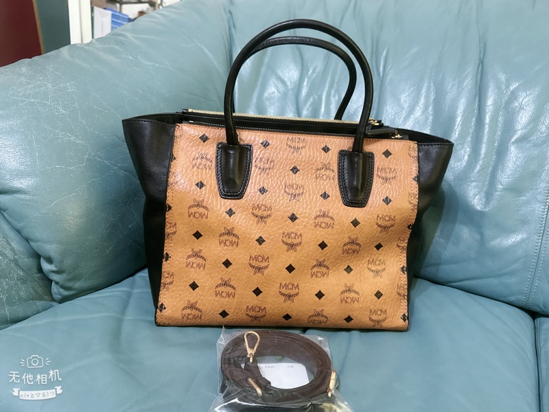 MCM 真皮手提肩背斜背包(贈送MCM皮夾）-6