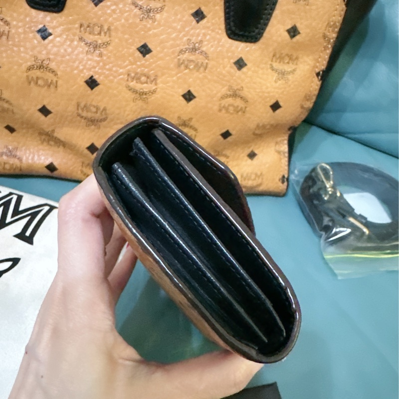 MCM 真皮手提肩背斜背包(贈送MCM皮夾）-12