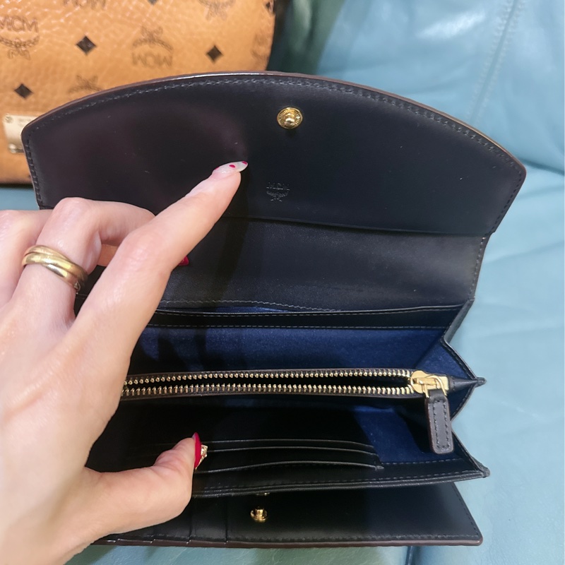 MCM 真皮手提肩背斜背包(贈送MCM皮夾）-15