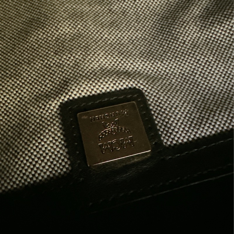 MCM 真皮手提肩背斜背包(贈送MCM皮夾）-25