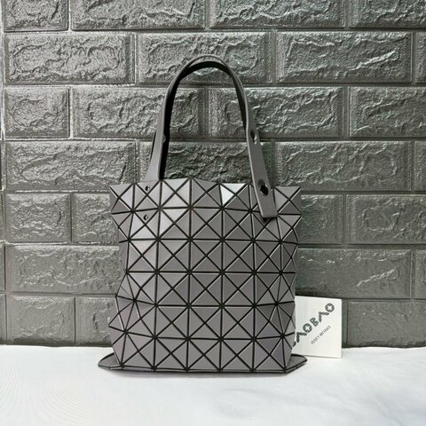 BAOBAO 三宅一生 幾何菱格7x7手提包