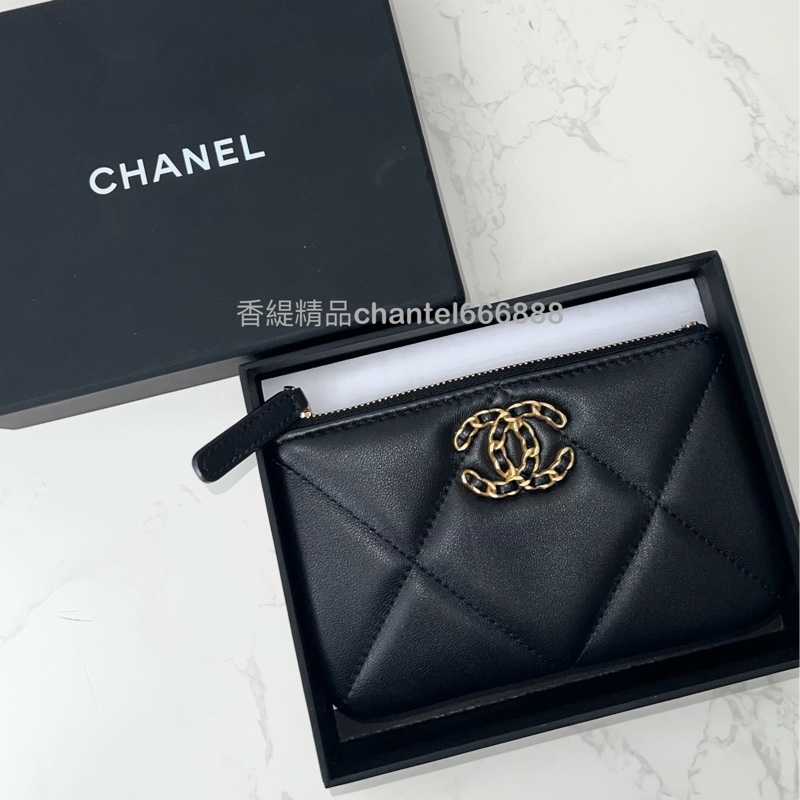 599 Chanel 19 零錢包 羊皮 黑金 極新-0