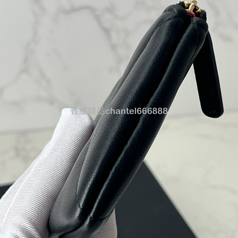 599 Chanel 19 零錢包 羊皮 黑金 極新-3