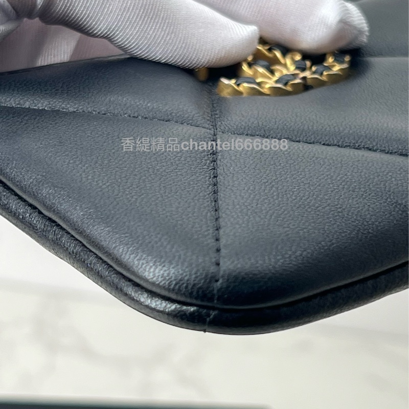 599 Chanel 19 零錢包 羊皮 黑金 極新-4