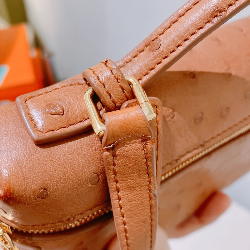 TK1861 LORO PIANA 諾悠翩雅經典鴕鳥皮手拿兩用包包OSTRICH L19 EXTRA POCKET POUCH-20