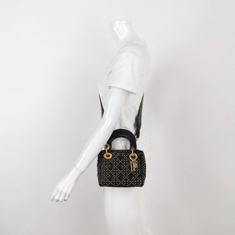Dior Lady Dior戴妃包迷你牛皮釘鑽裝飾字母Logo吊飾斜挎包單肩包-1