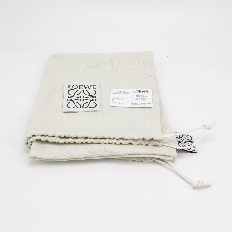 Loewe Gate牛皮鏤空Logo斜挎包單肩包-8