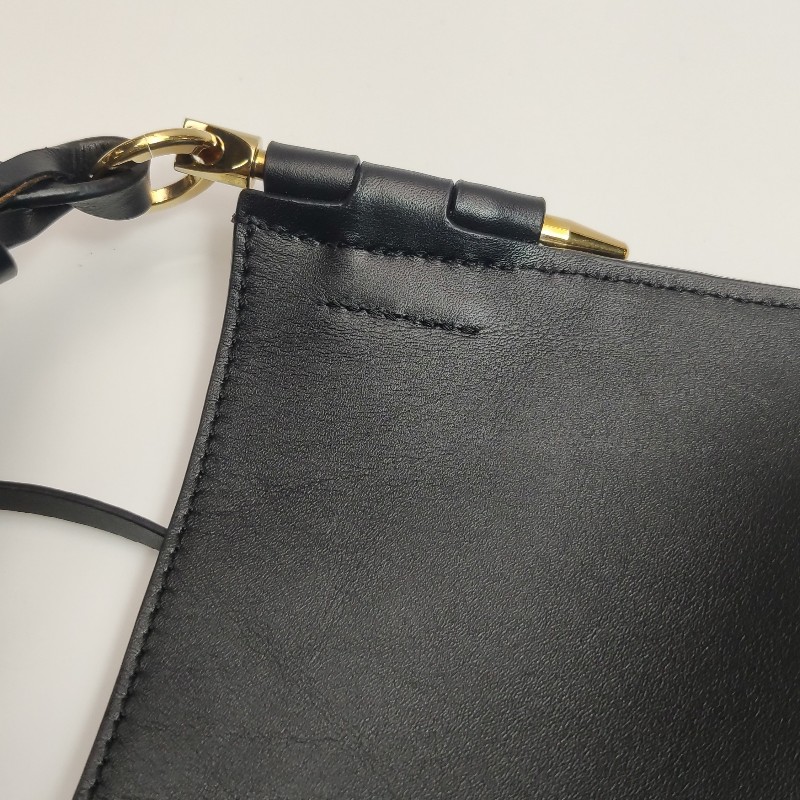 Loewe Gate牛皮鏤空Logo斜挎包單肩包-17