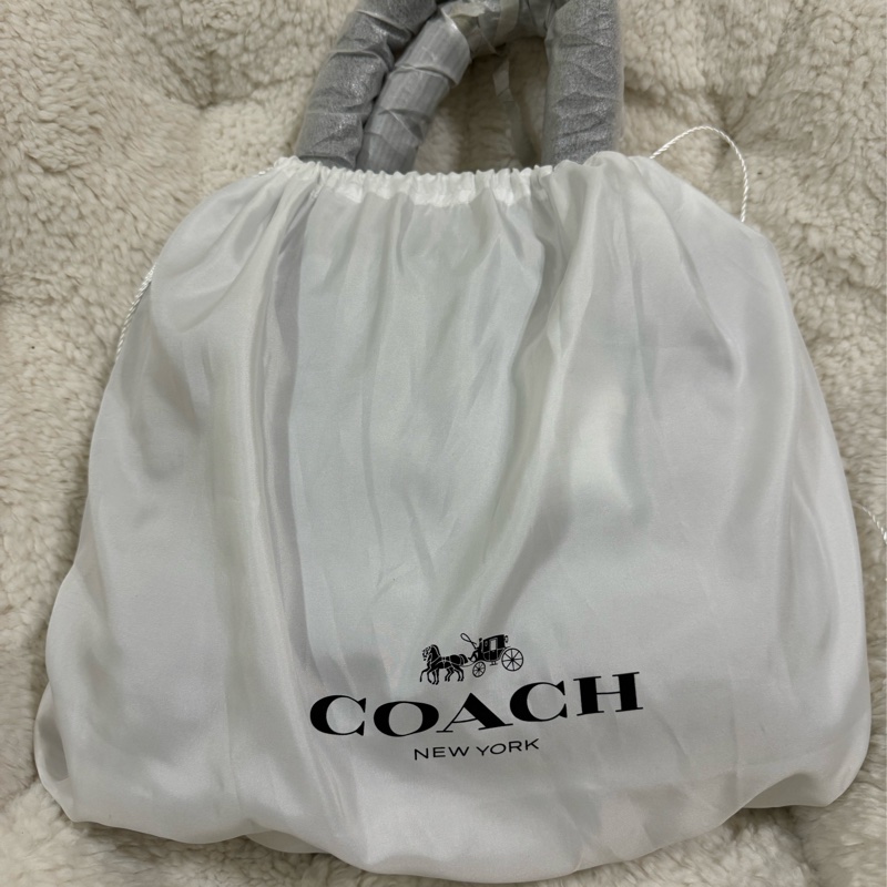 全新 coach 黑色澎澎包-33