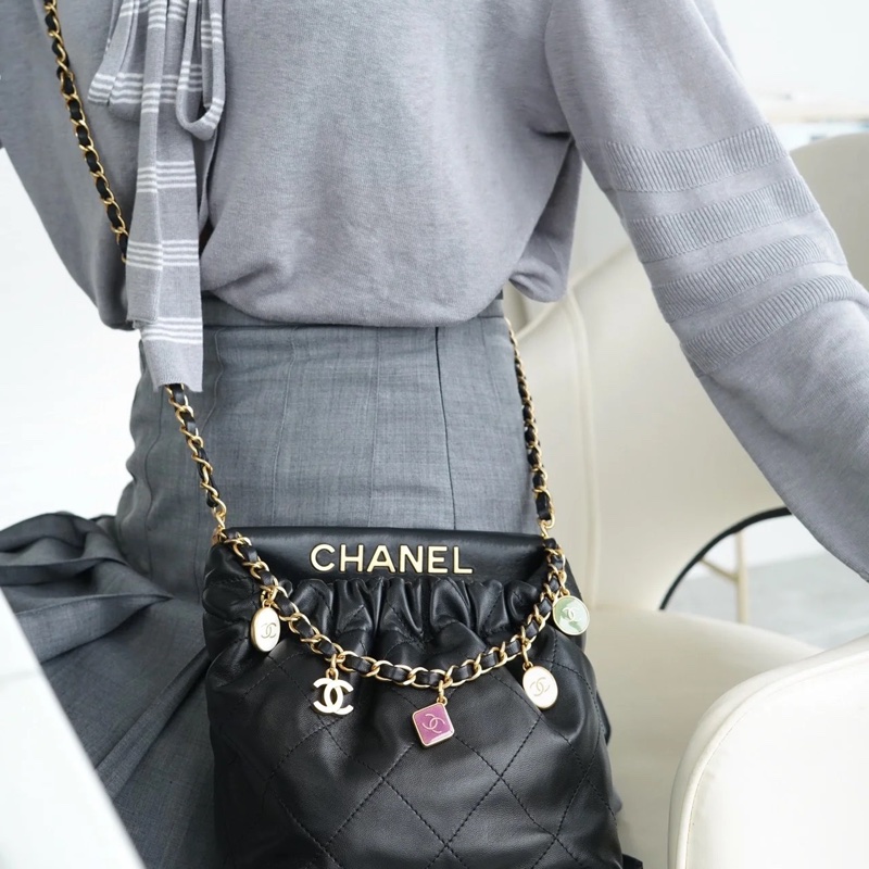 #專櫃近20萬 #99新閒置 香奈兒23p小福袋22bag寶石糖果吊墜❤️🔥-8