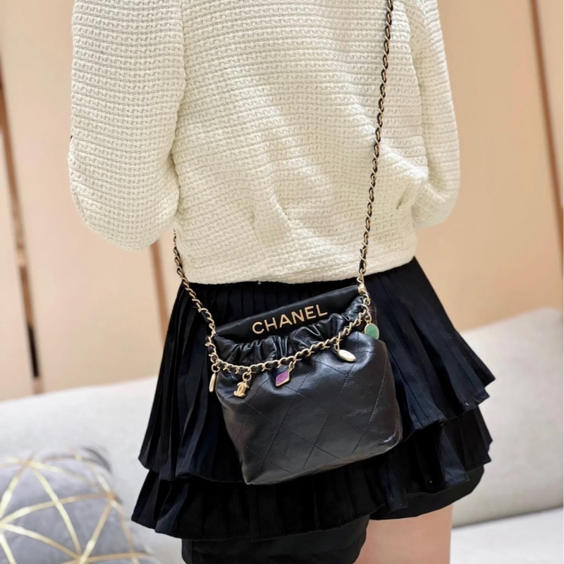 #專櫃近20萬 #99新閒置 香奈兒23p小福袋22bag寶石糖果吊墜❤️🔥-10