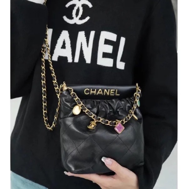 #專櫃近20萬 #99新閒置 香奈兒23p小福袋22bag寶石糖果吊墜❤️🔥-11