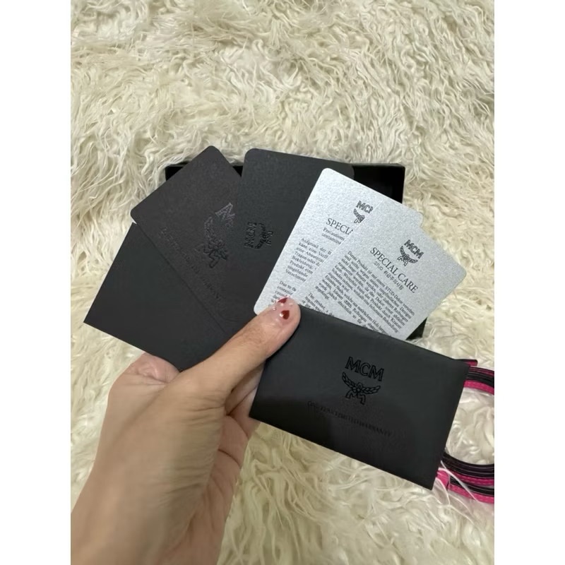 全新MCM WOC包-1