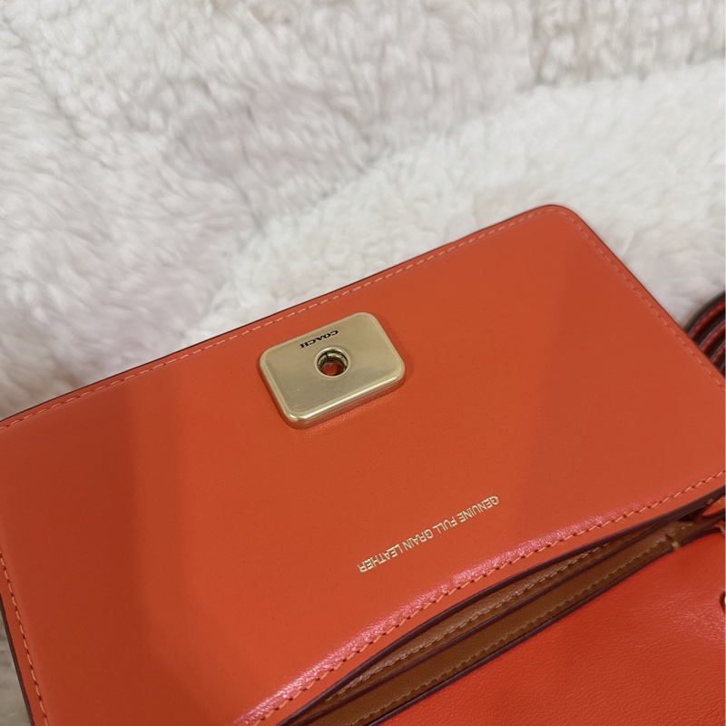 【全新COACH】BANDIT 斜背包-32