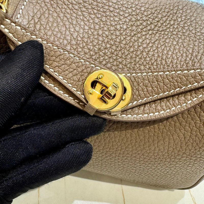 *SHIHNA名牌精品* HERMÈS 愛馬仕 Mini Lindy 大象灰金釦-1