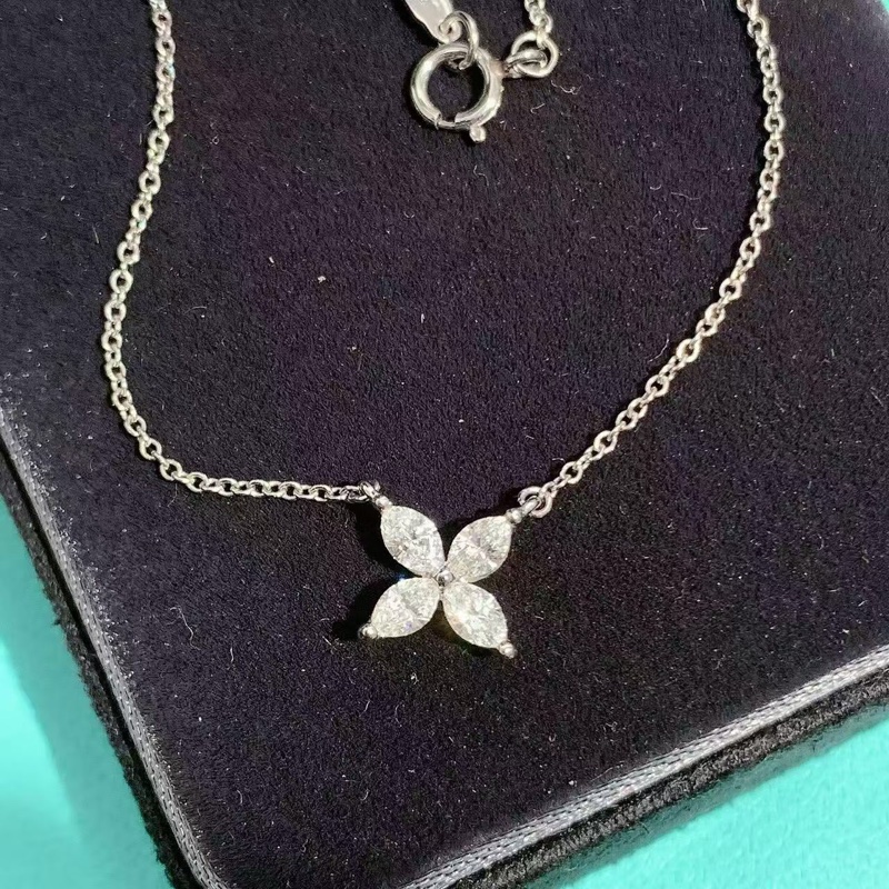 Tiffany白金Victoria系列花簇四葉草項鍊小號-4