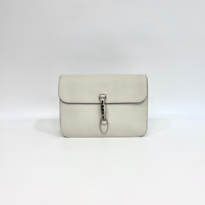 GUCCI牛皮白色插釦下蓋側背包362971-1