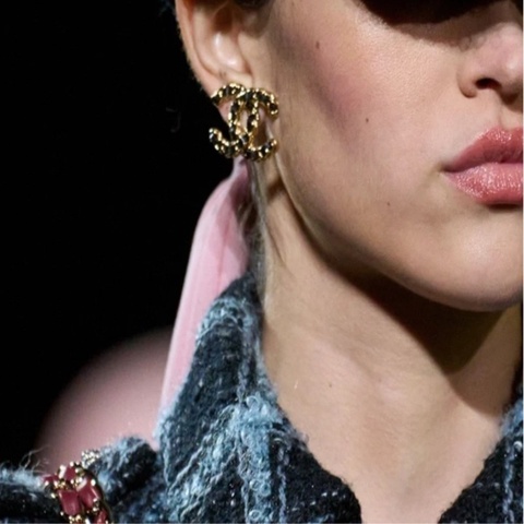 真品 CHANEL 24K 大雙C 經典 皮穿鍊 耳環 耳針 金色 3cm ABD671香奈兒