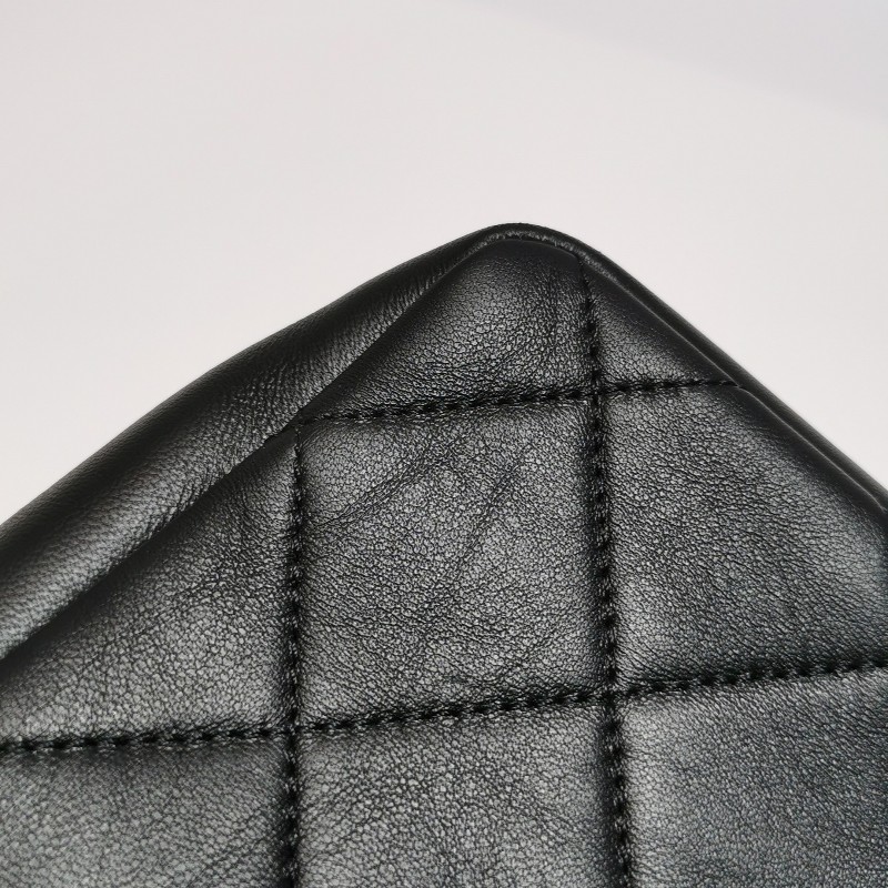 Chanel Classic Flap 季節限定款羊皮純色菱格絎縫雙C扣皮穿鏈單肩包斜挎包-15