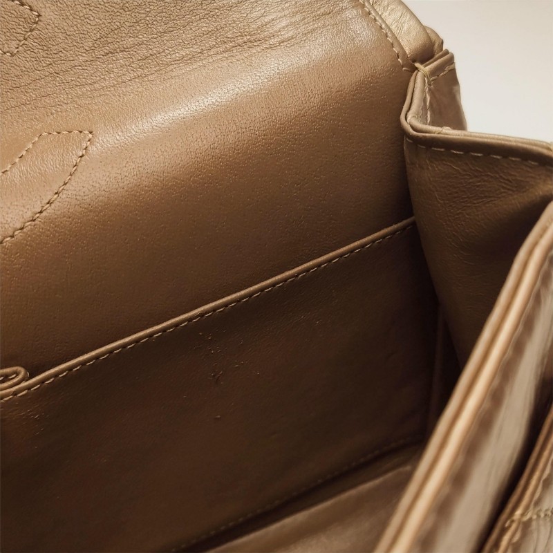 Chanel 2.55 Flag Bag 季節限定款大號牛皮菱格絎縫矩形旋扣單肩包-8