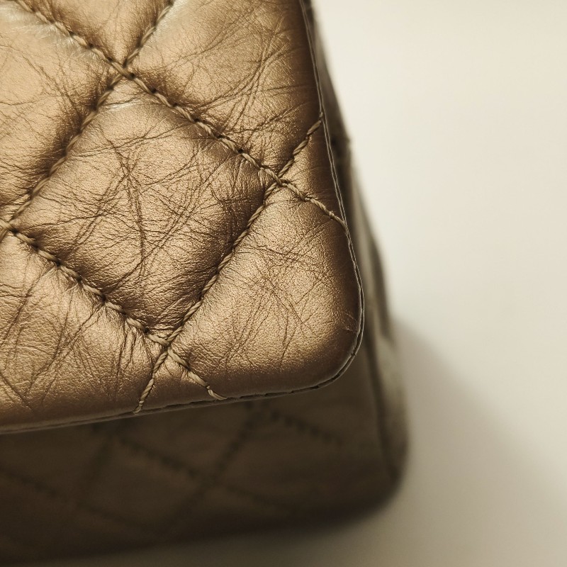 Chanel 2.55 Flag Bag 季節限定款大號牛皮菱格絎縫矩形旋扣單肩包-14