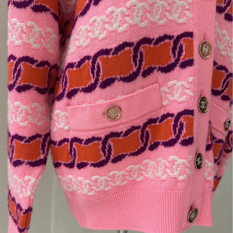 CHANEL 23B 粉色羊絨針織開衫 36碼-2