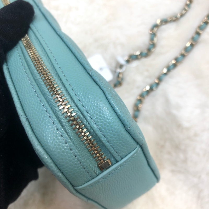 Chanel 湖水綠手機袋 XB883-12