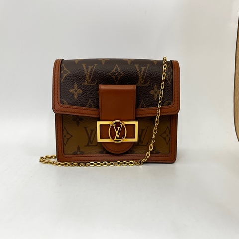 LV 雙色原花Dauphine金釦WOC斜背鏈包M68746