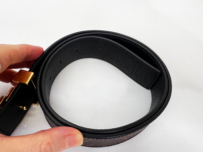 LV 原花黑牛皮金logo釦頭雙面皮帶M0565X-1