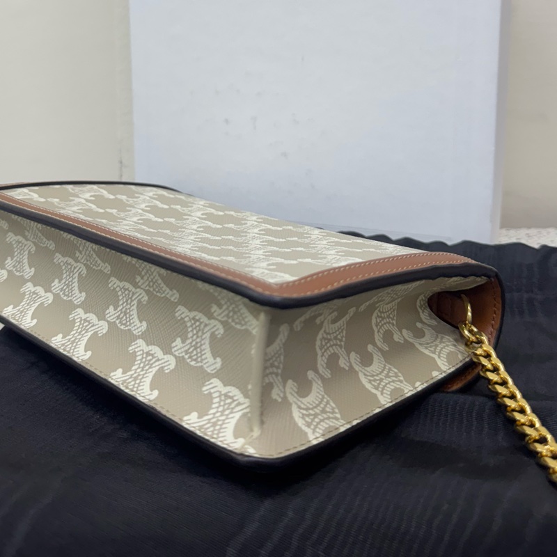 Celine 凱旋門老花鏈條信封包-8