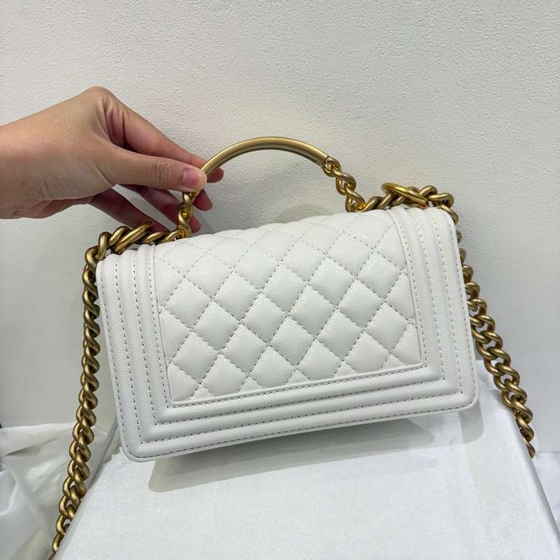 Chanel Boy20白荔枝牛皮手把款-3