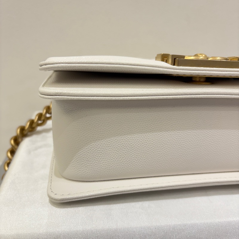 Chanel Boy20白荔枝牛皮手把款-4