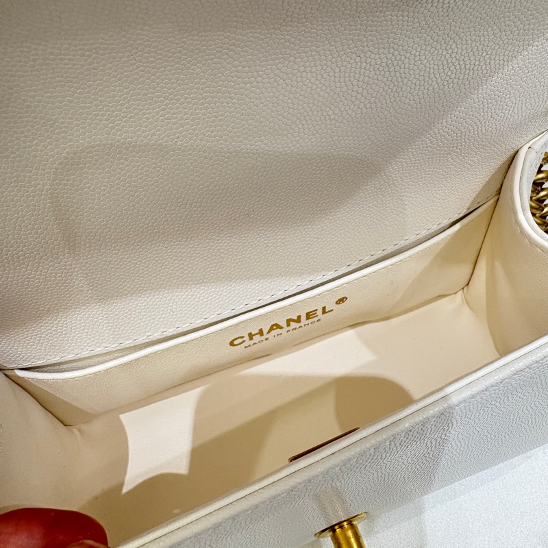 Chanel Boy20白荔枝牛皮手把款-13