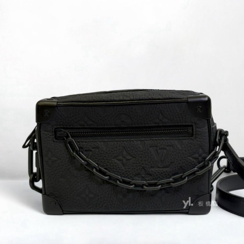 LV Mini Soft Trunk黑牛皮壓紋斜背包M55702-1