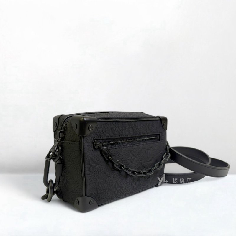 LV Mini Soft Trunk黑牛皮壓紋斜背包M55702-2