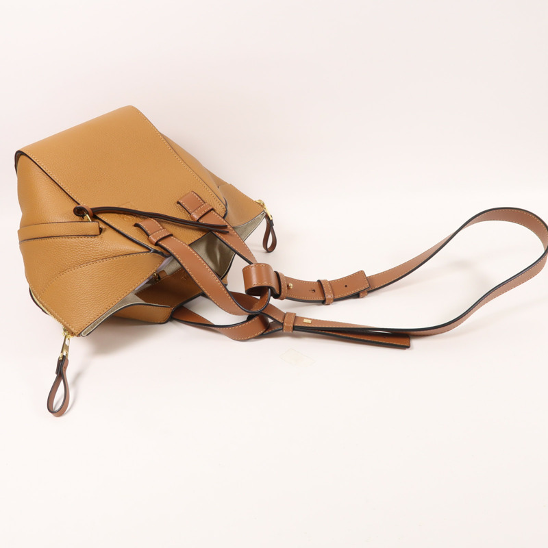 LOEWE 牛皮皮革Compact Hammock Bag金扣手挽肩背兩用袋-7