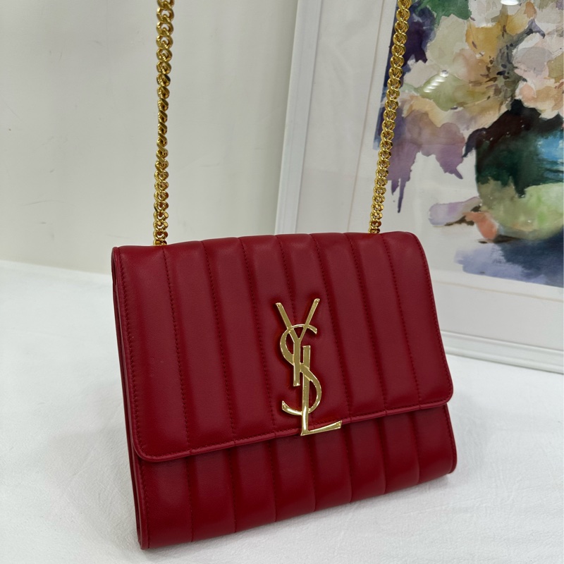 YSL /SAINT LAURENT PARIS/聖羅蘭 Vicky 皮質 酒紅色 戚薇同款 尺寸約20x17 厘米-2