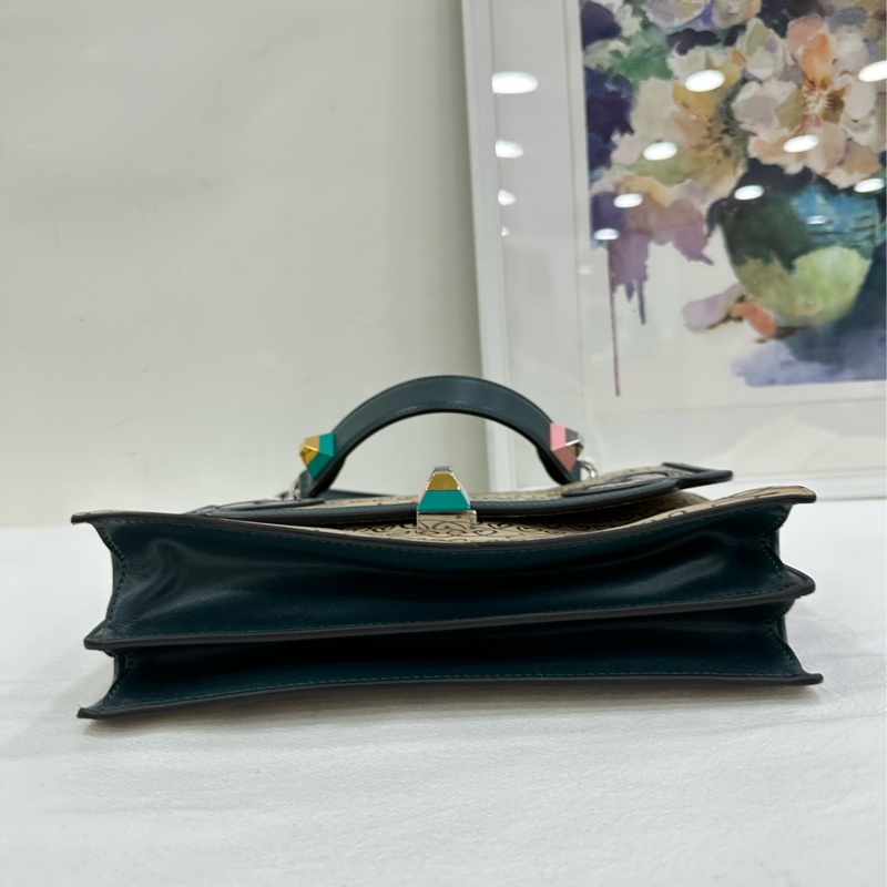 Fendi 芬迪 情人節限定 拼色拼皮 超級洋氣 很難撞包-6