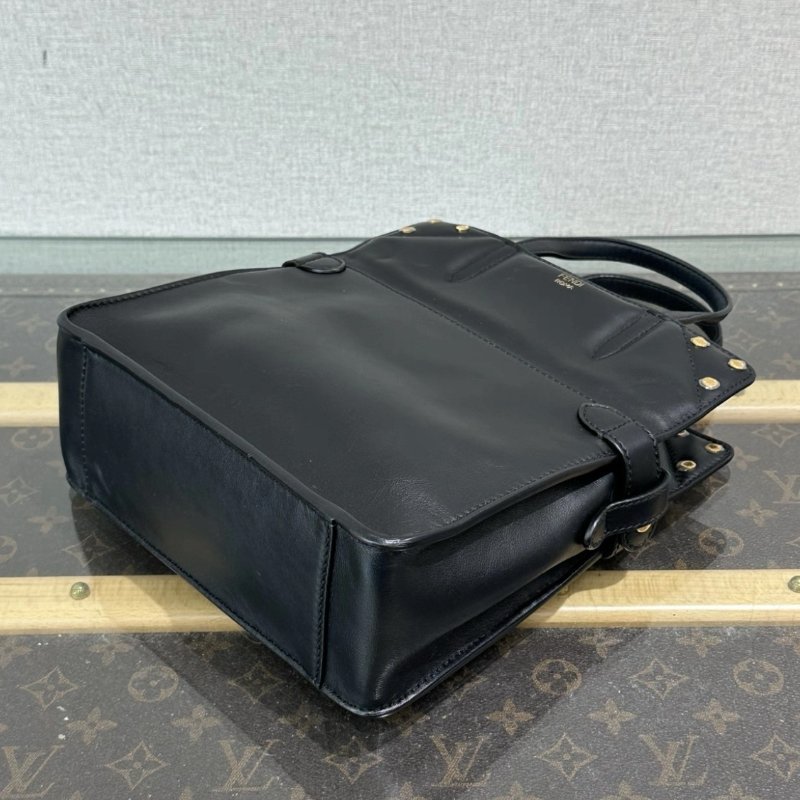 FENDI 黑色 Flip小號折疊手提斜背托特包 20*15*8 99新配件塵袋-2