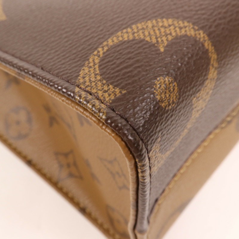 LOUIS VUITTON Monogram Giant OnTheGo PM金扣手挽肩背兩用袋-8