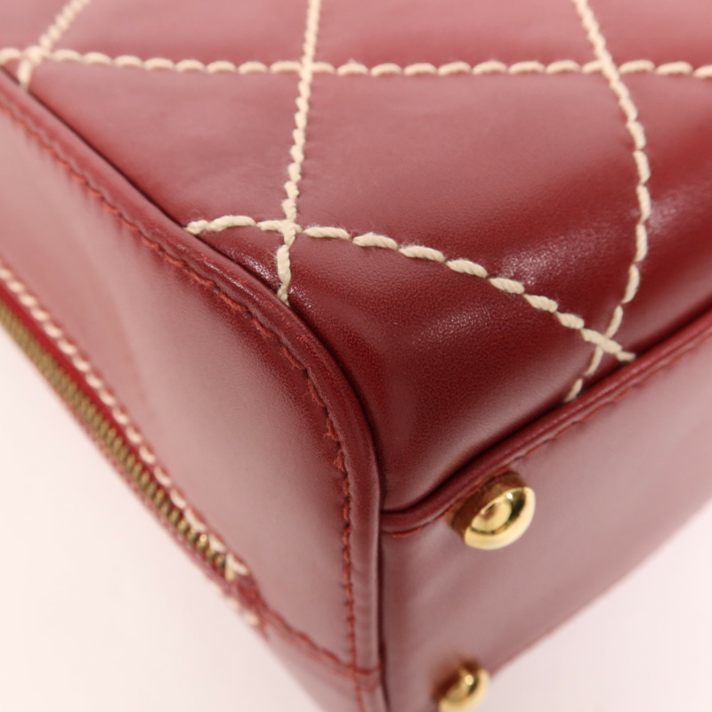 CHANEL 牛皮皮革Handbag金扣手挽袋-11