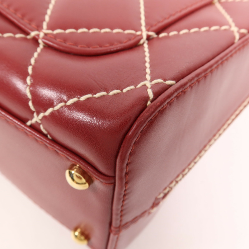 CHANEL 牛皮皮革Handbag金扣手挽袋-12