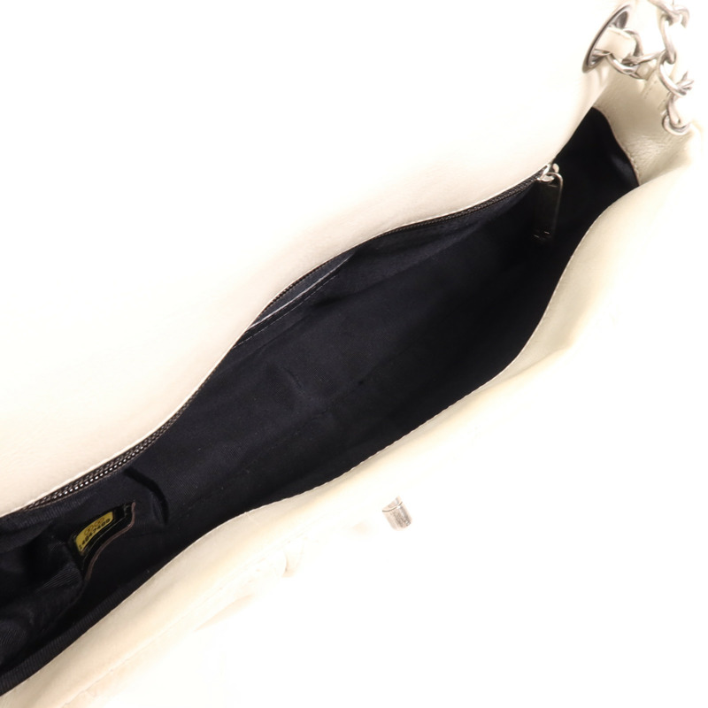CHANEL 牛皮皮革Chain Shoulder銀扣鏈帶肩背袋-4